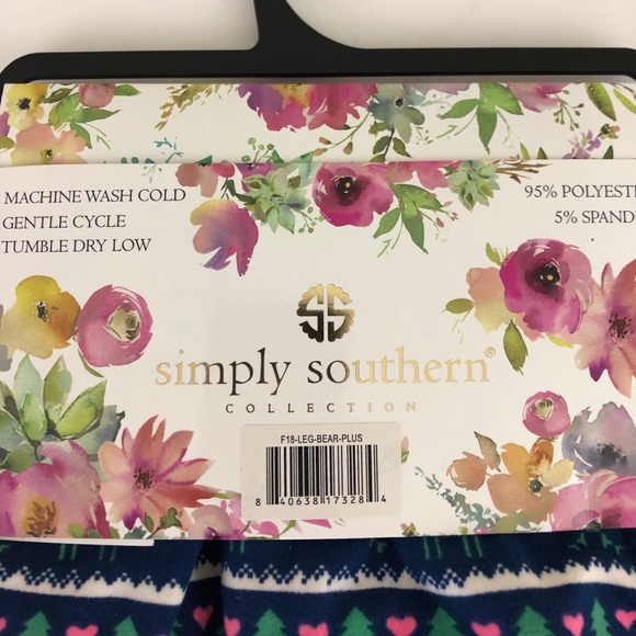 Simply Southern Camper Leggings Bear Snowflakes - Picture 6 of 6
